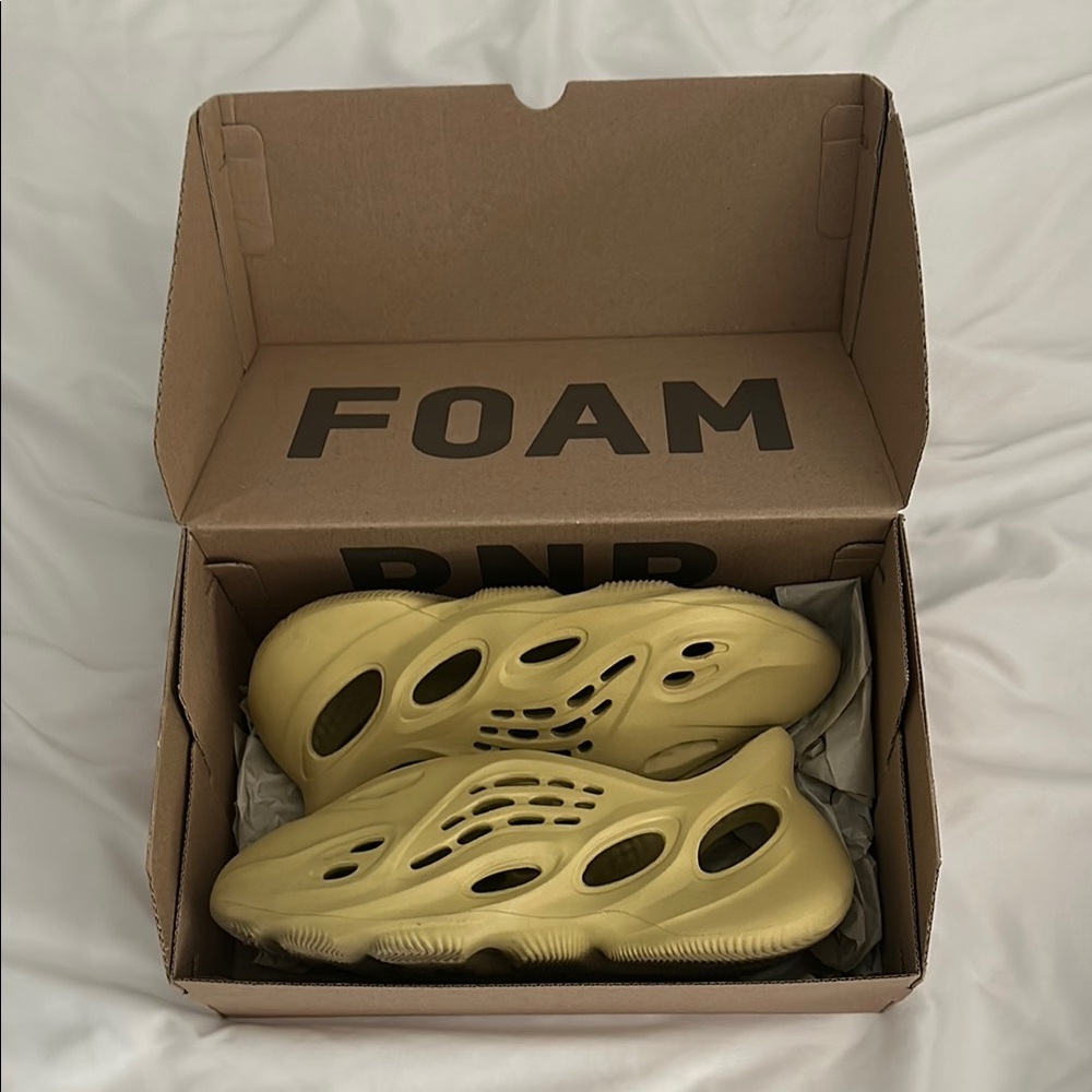 Yeezy Foam RNR
